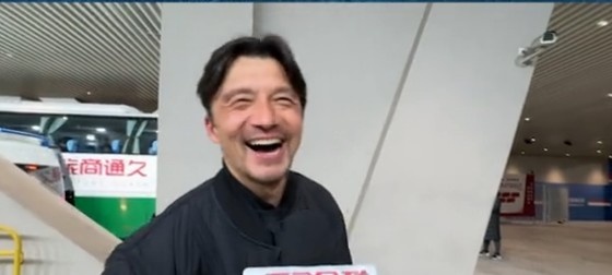 帶孩子和帶球隊哪個更累？謝暉笑言：都累，但帶孩子更累
